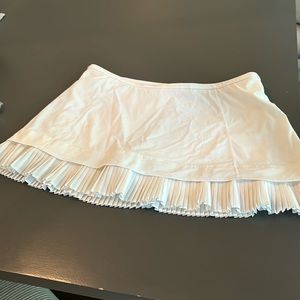 Lulu lemon tennis skirt